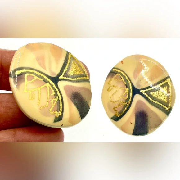 Vintage Porcelain Painted Oval Clip On Earrings Abstract Design - Picture 4 of 7